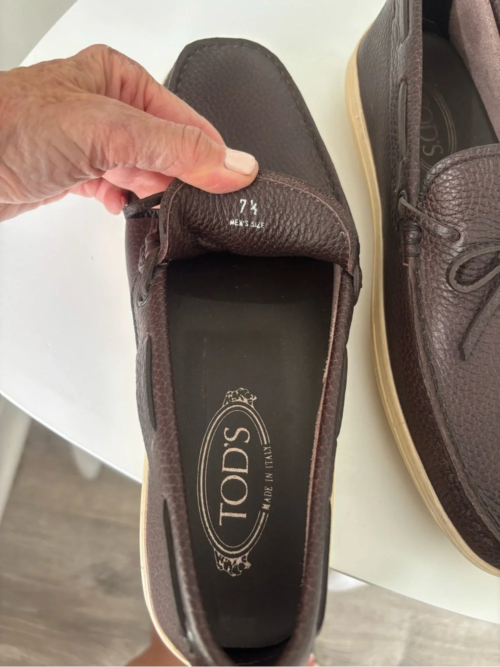 Tods tod pebble